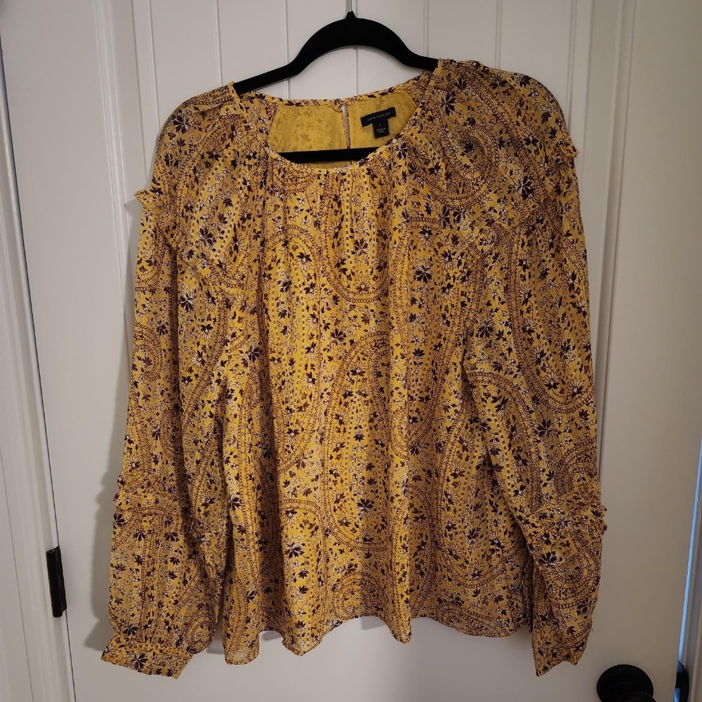 ANN TAYLOR RUFFLE SLEEVE PAISLEY DESIGN BLOUSE - LARGE